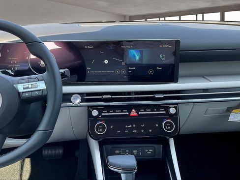 New 2025 Hyundai Tucson SEL image 6