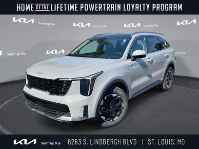 New 2025 Kia Sorento S w/ Panoramic Sunroof Package