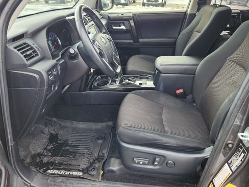 Used 2016 Toyota 4Runner Trail image 13