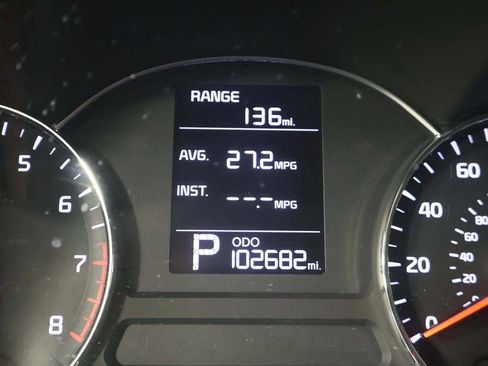 Used 2016 Kia Forte LX FWD image 29