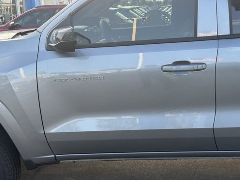 New 2026 Chevrolet Colorado LT image 18