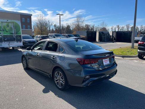 Used 2024 Kia Forte GT-Line image 16