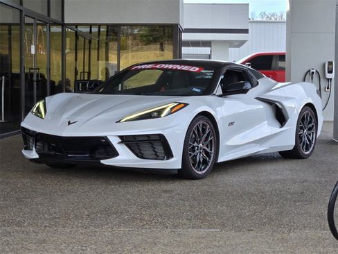 Used 2023 Chevrolet Corvette Stingray image 11