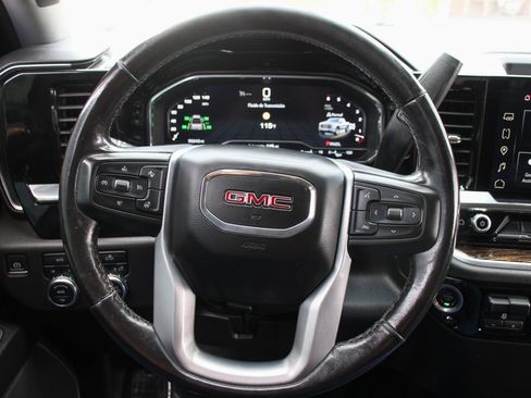 Used 2022 GMC Sierra 1500 Elevation image 19