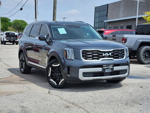 Used 2024 Kia Telluride S w/ S Sunroof Package image 32