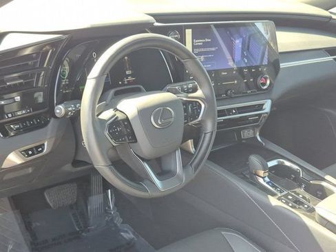 Used 2025 Lexus RX 350h w/ Convenience Package AWD/4WD image 12