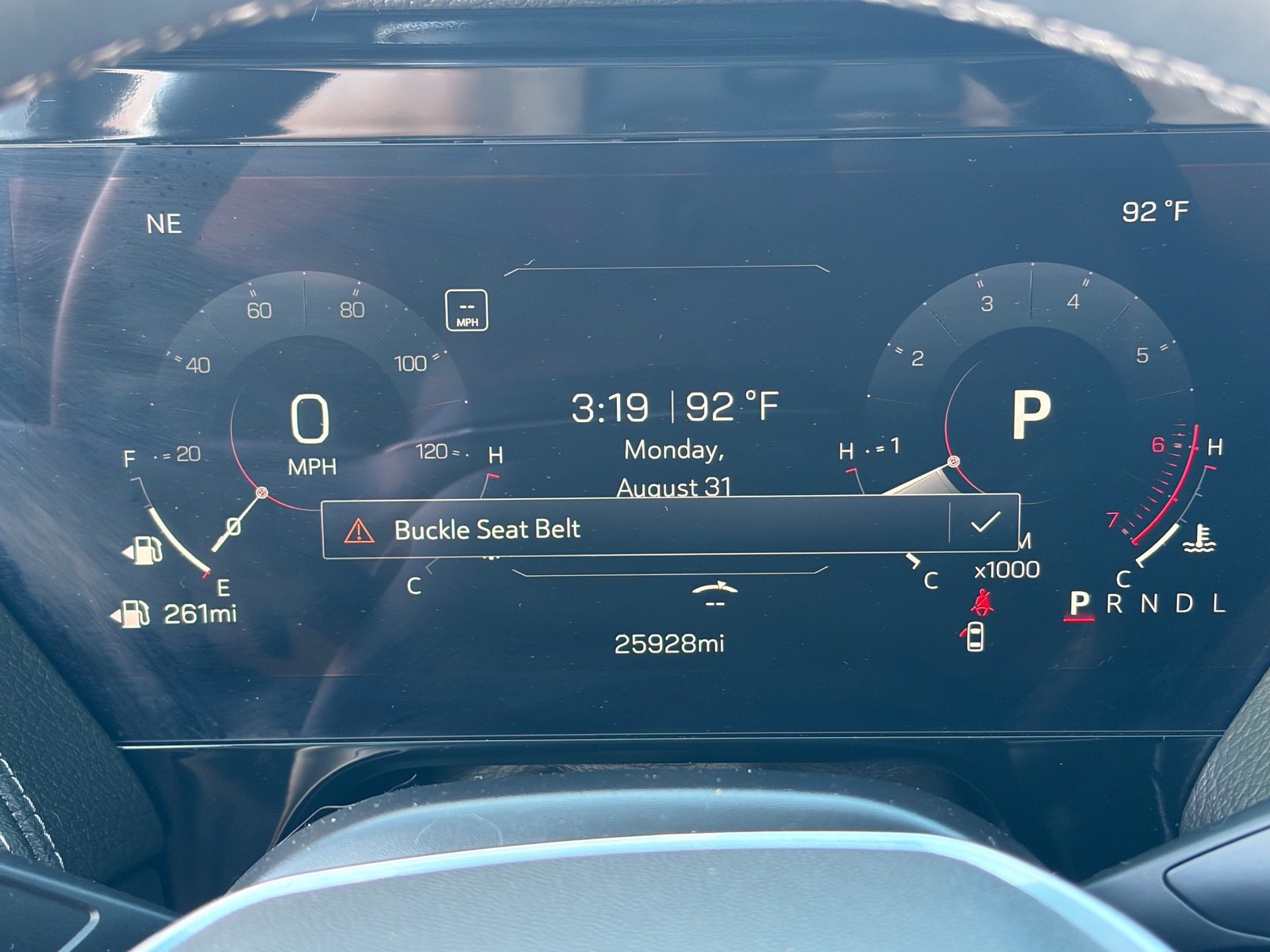 Used 2025 GMC Yukon XL Denali RWD image 24