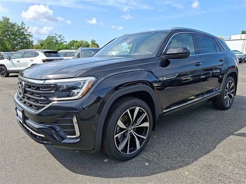 New 2026 Volkswagen Atlas Cross Sport SEL Premium R-Line image 2