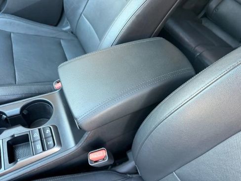 Used 2016 Hyundai Tucson Limited w/ Option Group 03 image 23