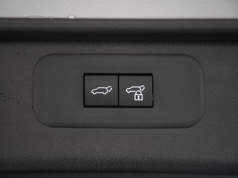 Used 2025 Toyota Grand Highlander AWD Hybrid image 12