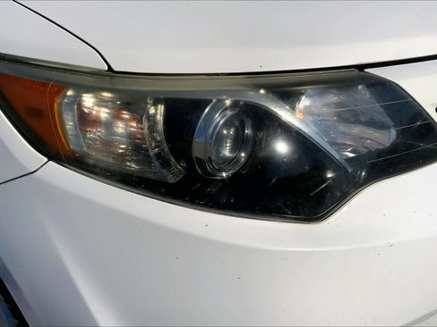 Used 2014 Toyota Camry SE image 26