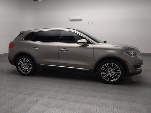 Used 2016 Lincoln MKX Reserve w/ Climate Package image 11