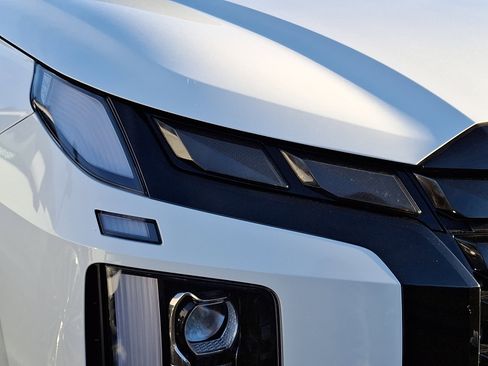 Used 2024 Hyundai Palisade Calligraphy image 10