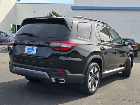 New 2026 Honda Pilot Elite image 4