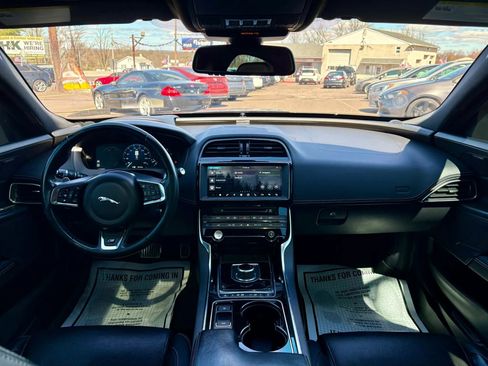 Used 2018 Jaguar XE S image 16