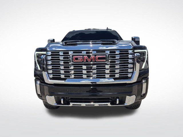 Used 2026 GMC Sierra 2500 Denali w/ Denali Reserve Package AWD/4WD image 3