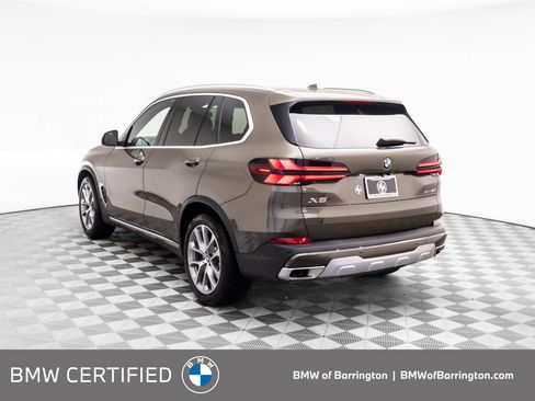 Certified 2025 BMW X5 xDrive40i w/ Premium Package image 3