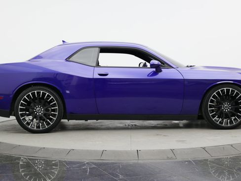 Used 2022 Dodge Challenger GT w/ Blacktop Package RWD image 14