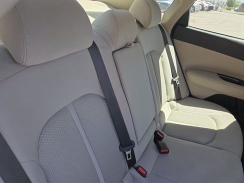 Used 2016 Kia Optima LX FWD image 10