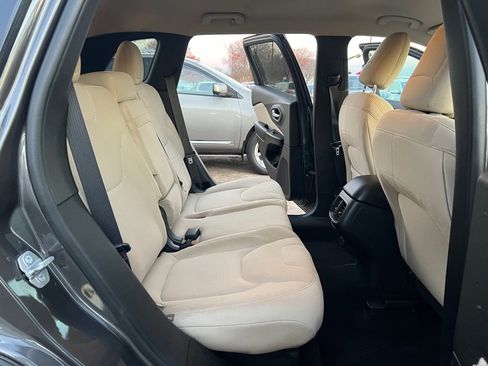 Used 2015 Jeep Cherokee Latitude FWD image 16