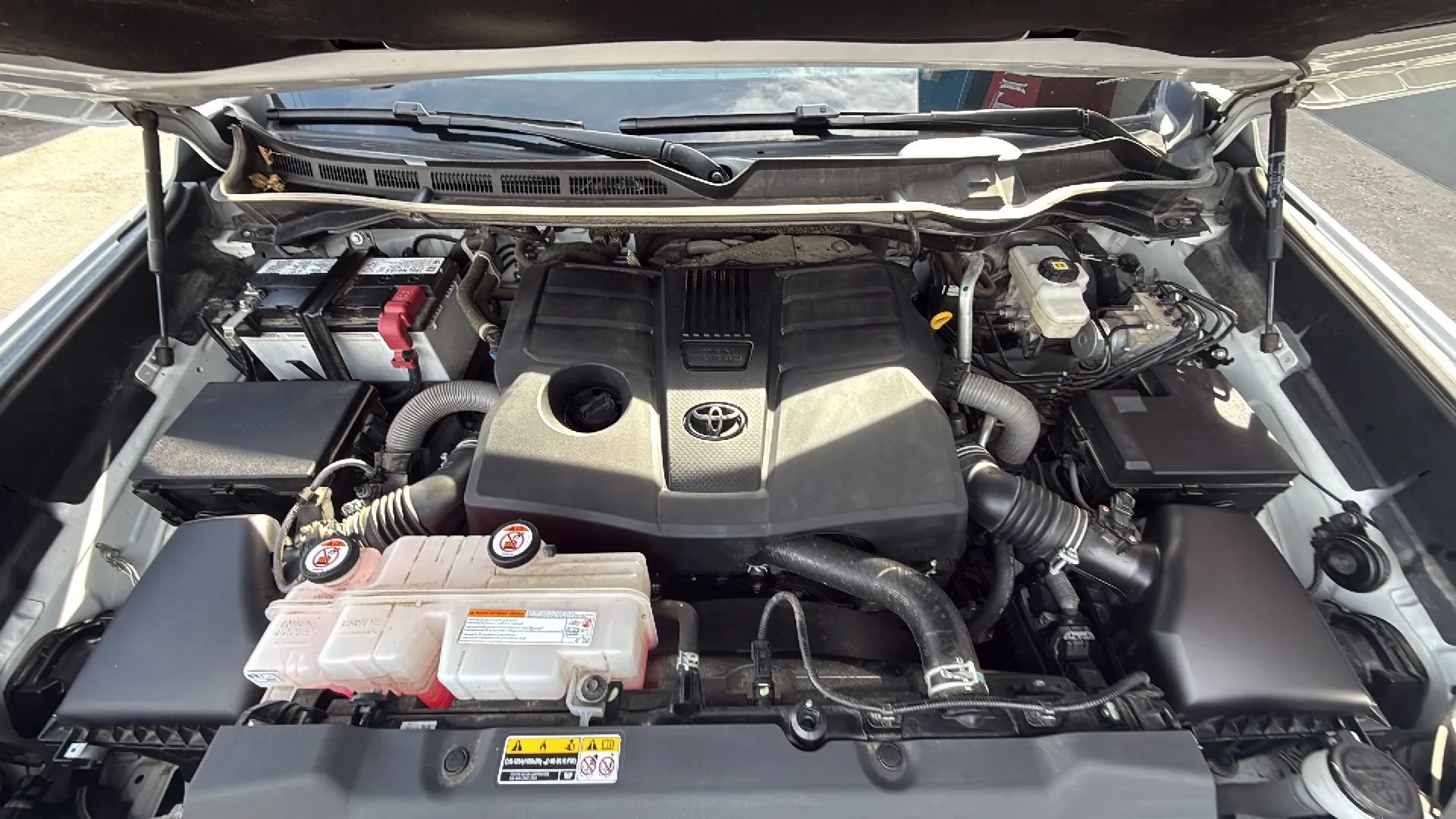 Used 2024 Toyota Tundra SR5 w/ SR5 Convenience Package AWD/4WD image 11