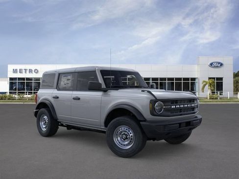 New 2026 Ford Bronco 4-Door AWD/4WD image 7