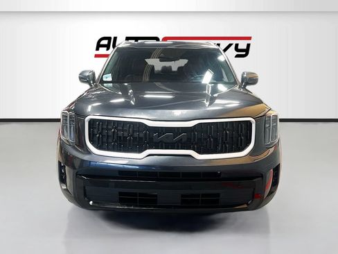 Used 2023 Kia Telluride EX AWD/4WD image 2