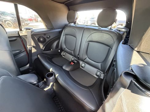 Used 2021 MINI Cooper Cooper w/ 6.5" Touchscreen Package image 30