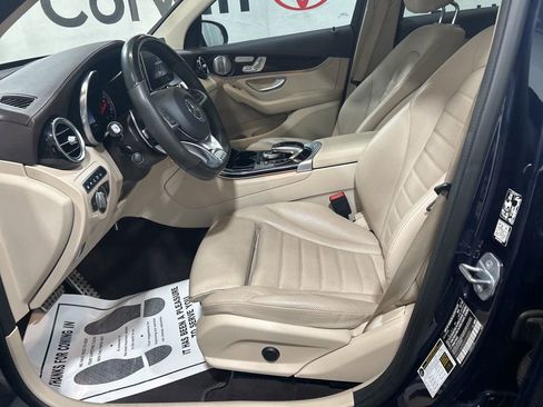 Used 2019 Mercedes-Benz GLC 43 AMG 4MATIC image 23