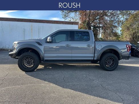 Used 2018 Ford F150 Raptor w/ Equipment Group 802A Luxury image 2