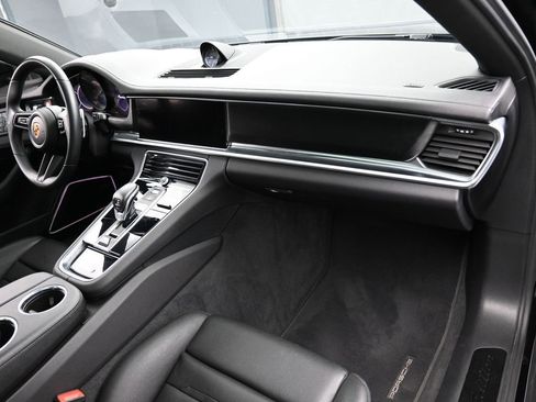 Used 2022 Porsche Panamera Platinum Edition RWD image 34