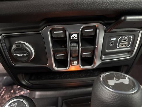 New 2025 Jeep Wrangler Sport S image 25