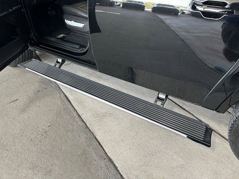 Used 2024 Jeep Grand Wagoneer L 4WD w/ HD Trailer Tow Package image 27