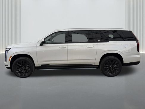 New 2025 Cadillac Escalade ESV Sport w/ LPO, ONYX Package image 8