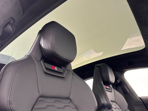 New 2026 Audi S e-tron GT Prestige image 15