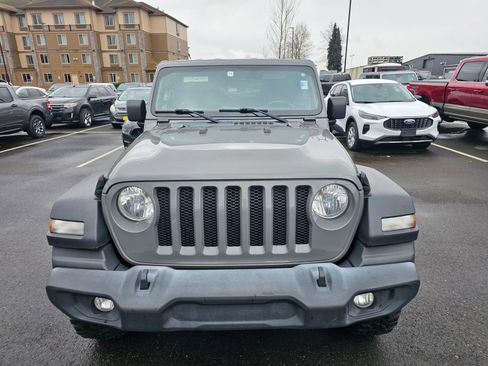 Used 2020 Jeep Wrangler Sport image 7