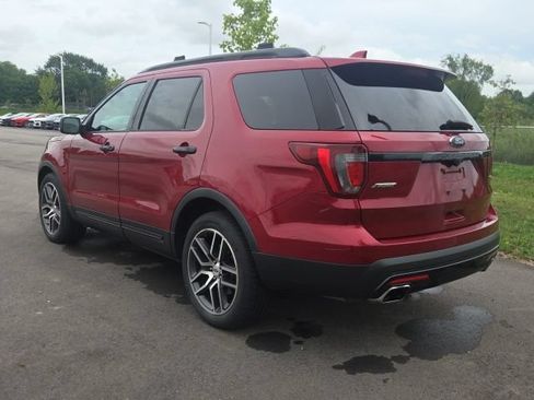 Used 2016 Ford Explorer Sport w/ Equipment Group 401A AWD/4WD image 16