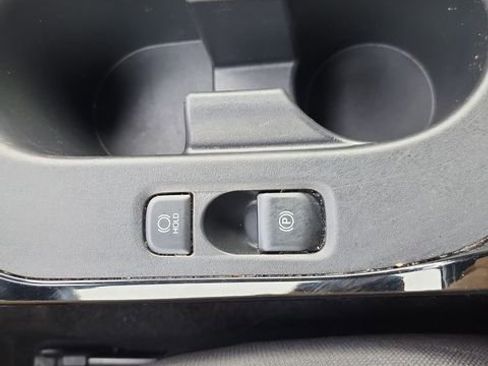 Used 2023 Toyota Corolla SE image 22