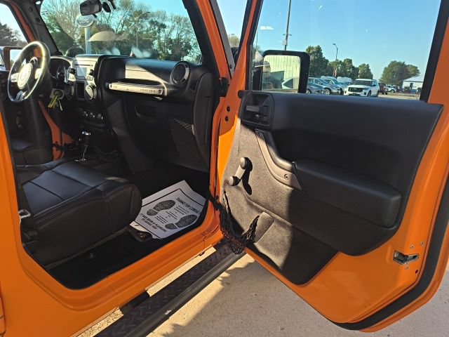 Used 2012 Jeep Wrangler Unlimited Sport w/ Black Appearance Group AWD/4WD image 21