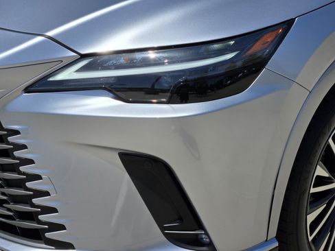 Certified 2025 Lexus RX 350 Premium Plus FWD image 35