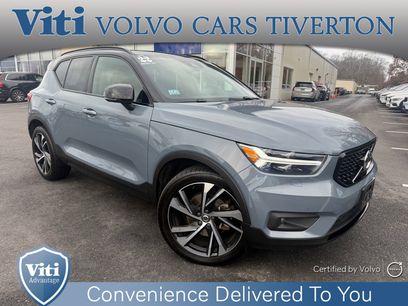 Certified 2022 Volvo XC40 T5 R-Design w/ Climate Package