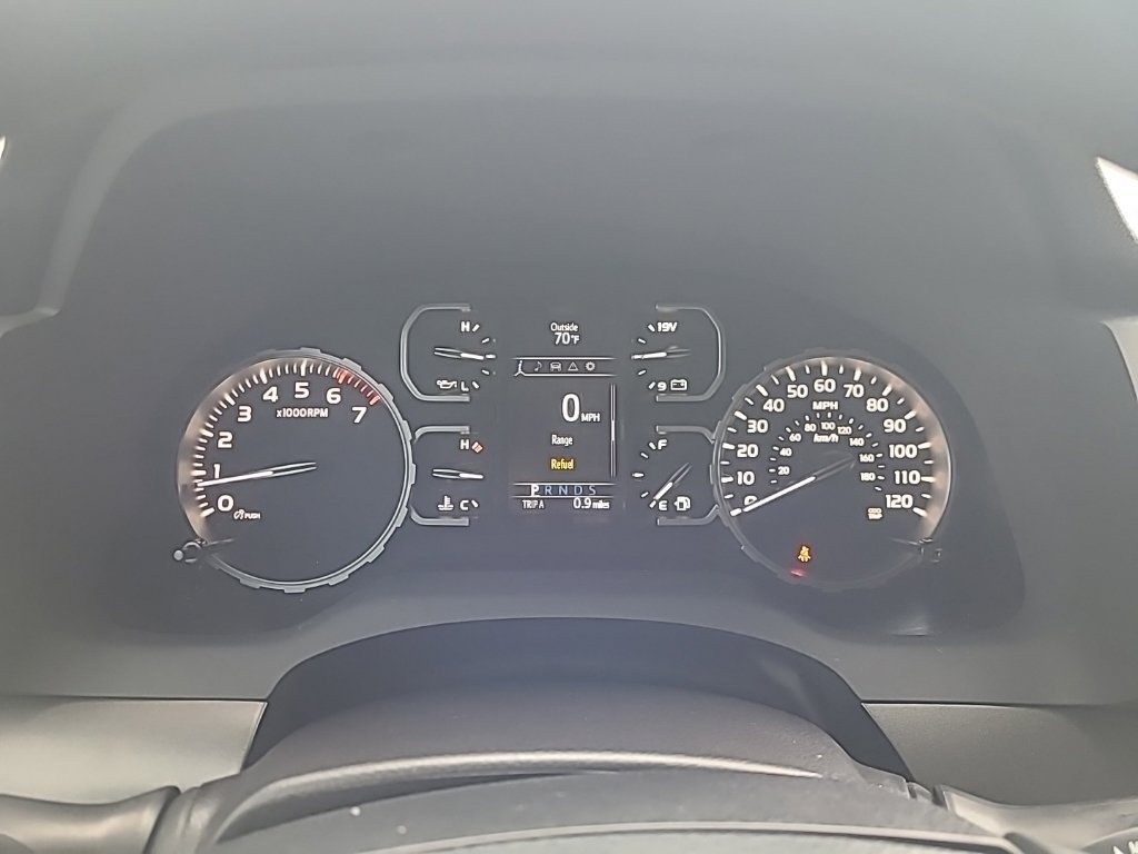 Used 2019 Toyota Tundra SR5 w/ TRD Off Road Package AWD/4WD image 18