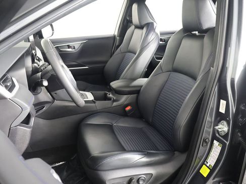 Used 2024 Toyota RAV4 XSE image 30