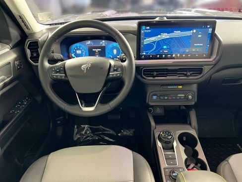 Used 2025 Ford Bronco Sport Badlands w/ Sasquatch Badlands Package image 24