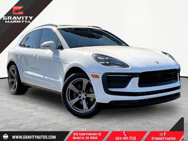 Used 2023 Porsche Macan AWD/4WD image 1