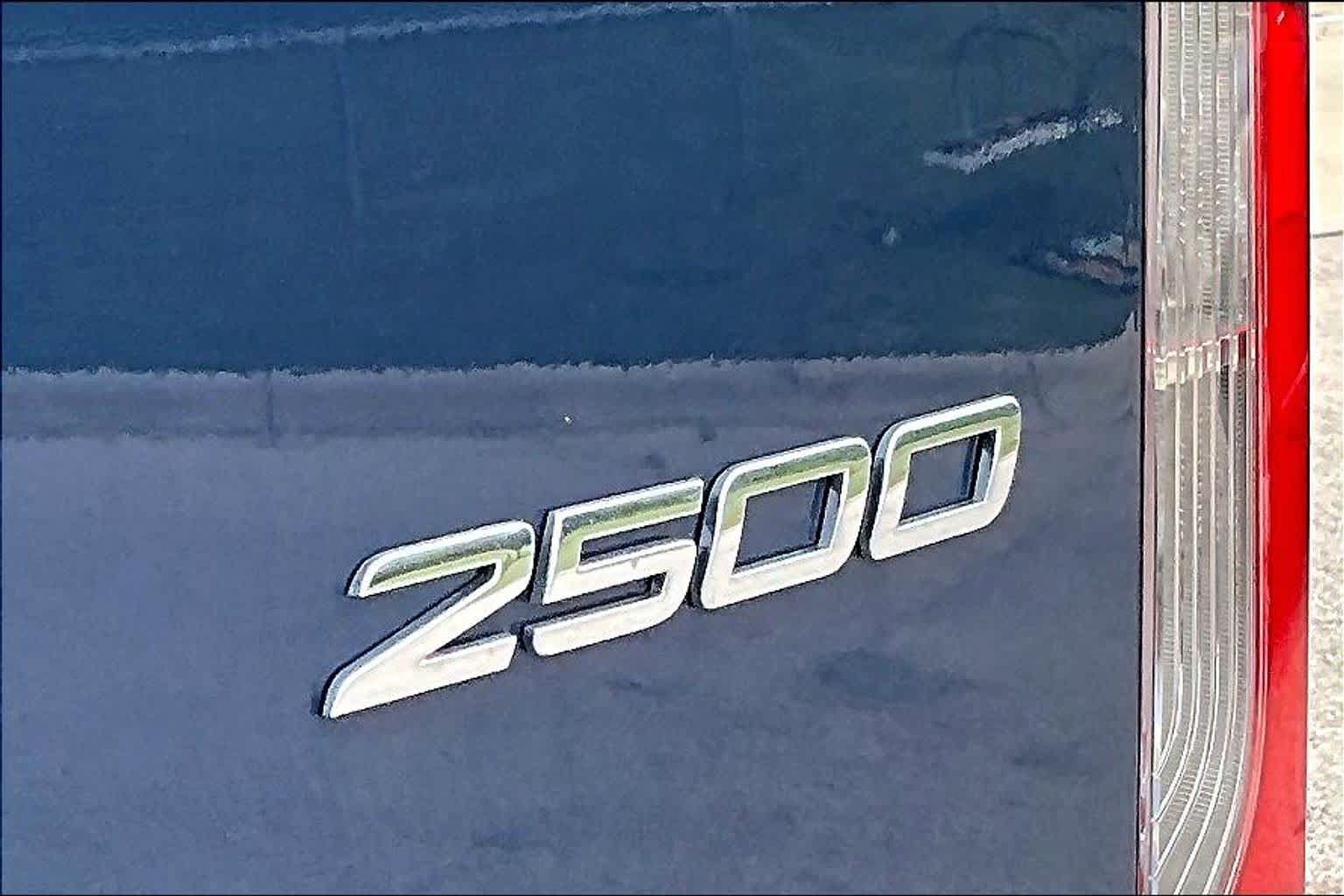 Used 2024 Mercedes-Benz Sprinter 2500 image 7