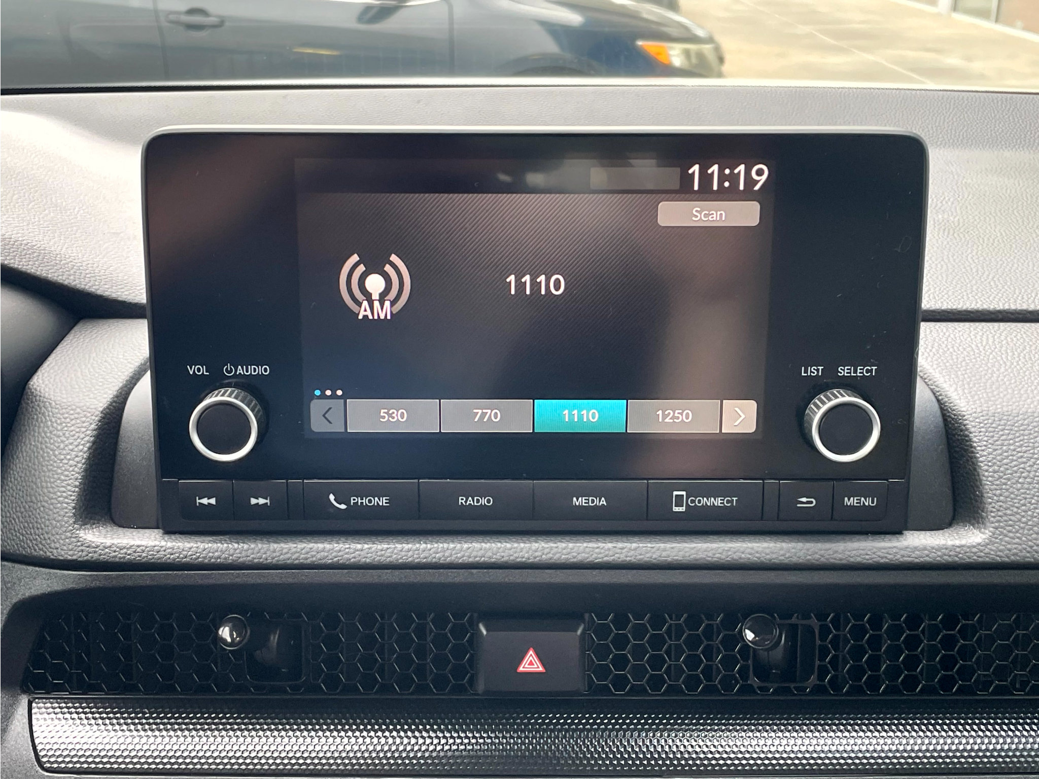 Used 2024 Honda CR-V LX image 15