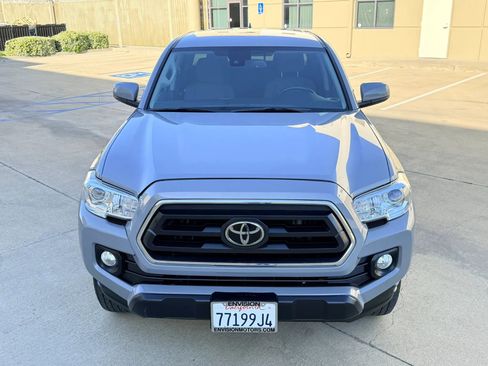 Used 2021 Toyota Tacoma SR5 image 3
