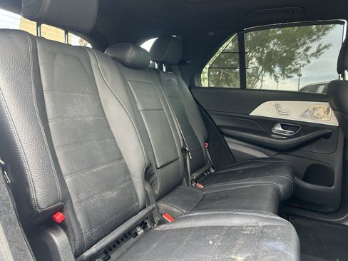 Used 2023 Mercedes-Benz GLE 450 4MATIC w/ AMG Line Exterior image 15