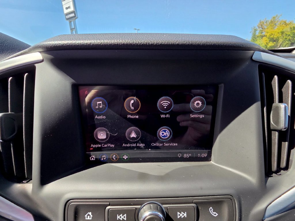 Used 2023 GMC Terrain SLE w/ Driver Convenience Package FWD image 21